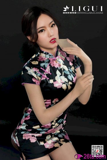 闺蜜舔我逼到无力